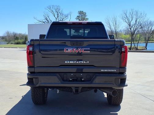 2025 GMC Sierra 2500 Denali