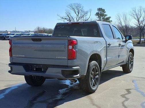2025 Chevrolet Silverado 1500 Custom