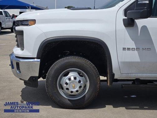 2025 Chevrolet Silverado 3500 WT