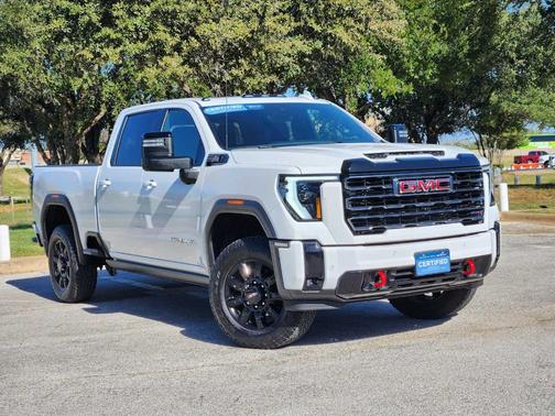 2025 GMC Sierra 2500 AT4