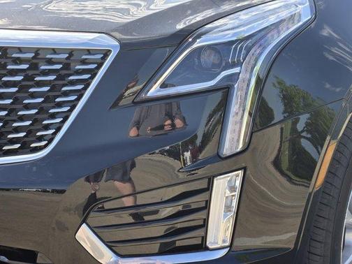 2025 Cadillac XT5 Luxury