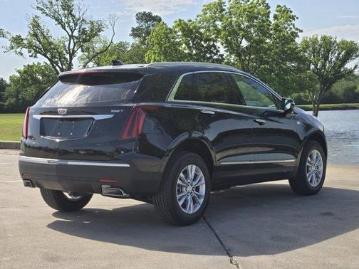 2025 Cadillac XT5 Luxury