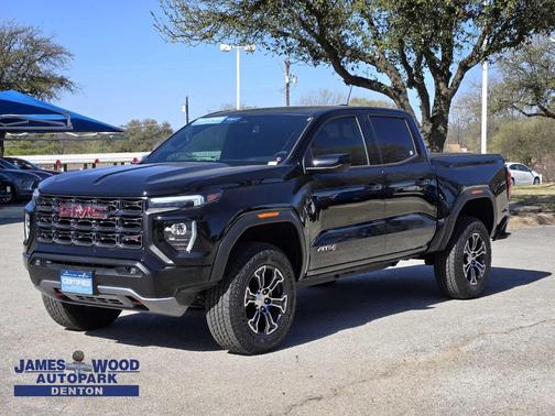2024 GMC Canyon AT4