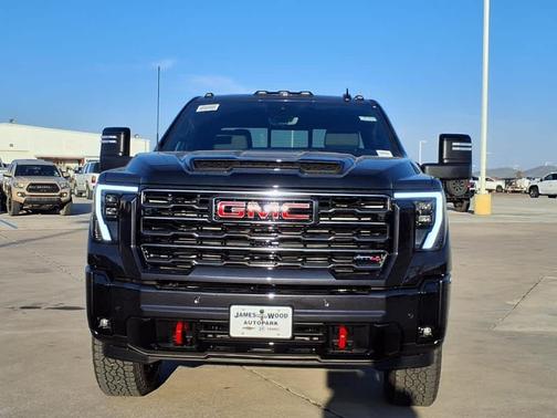 2025 GMC Sierra 2500 AT4