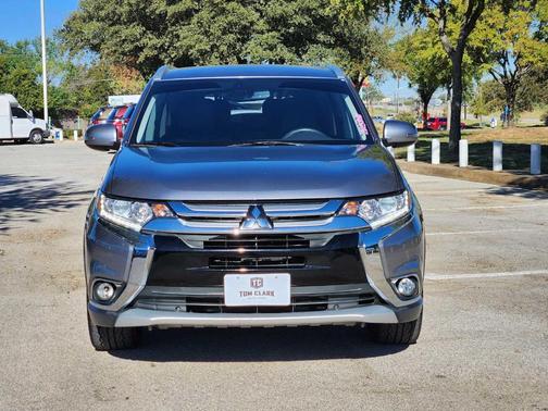 2018 Mitsubishi Outlander LE