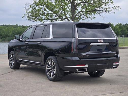 2025 Cadillac Escalade ESV Premium Luxury