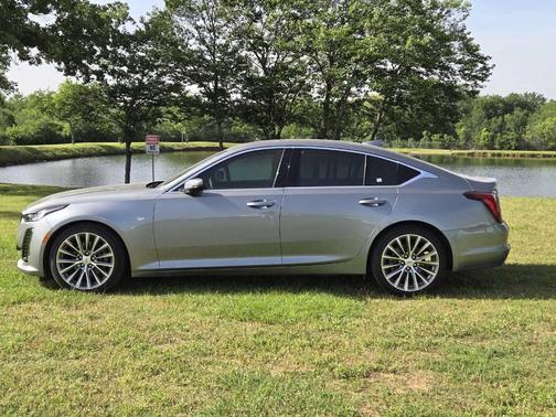 2023 Cadillac CT5 Premium Luxury RWD