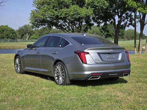 2023 Cadillac CT5 Premium Luxury RWD