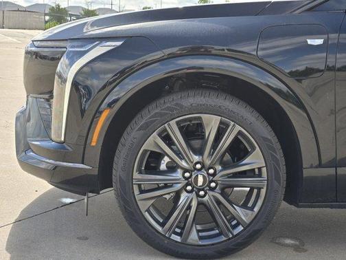 2025 Cadillac OPTIQ Sport
