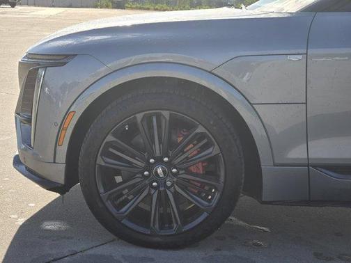 2026 Cadillac LYRIQ V