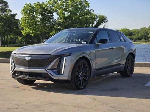 2026 Cadillac LYRIQ V