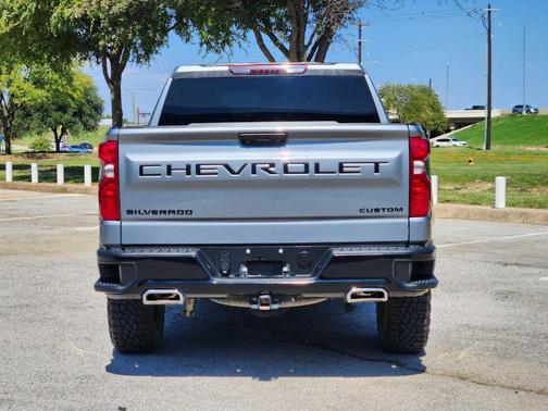 2023 Chevrolet Silverado 1500 Custom Trail Boss