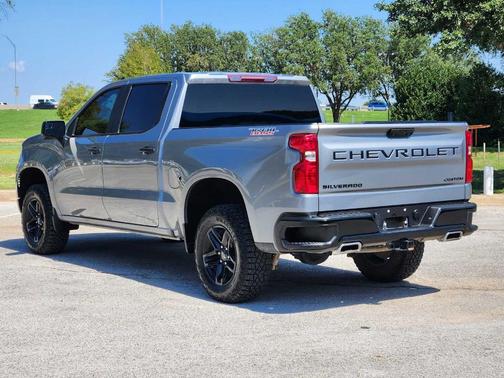 2023 Chevrolet Silverado 1500 Custom Trail Boss