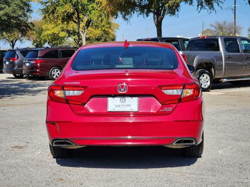 2018 Honda Accord Sport 2.0T