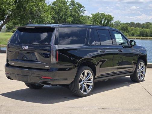 2025 Cadillac Escalade ESV Sport Platinum