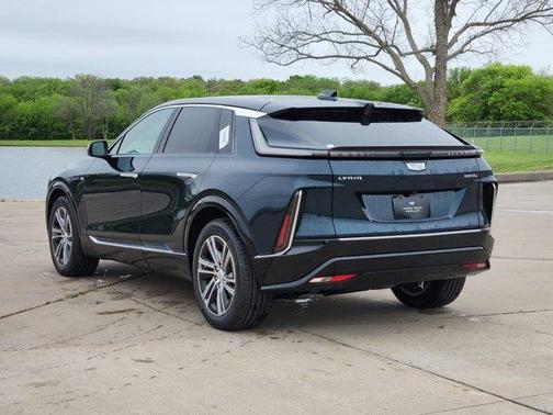 2025 Cadillac LYRIQ Luxury