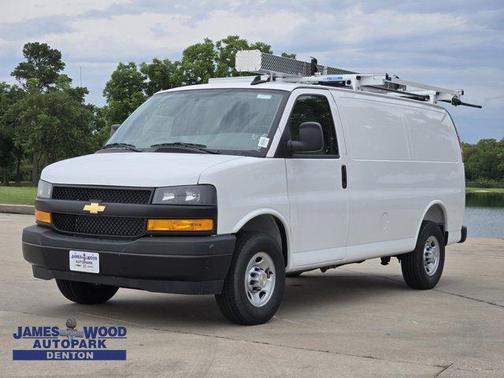 2025 Chevrolet Express 2500 Work Van