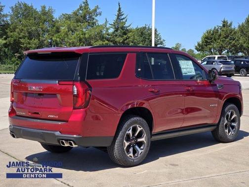 2025 GMC Yukon AT4