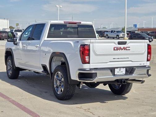 2026 GMC Sierra 2500 SLE
