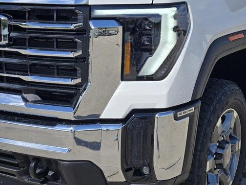 2026 GMC Sierra 2500 SLE