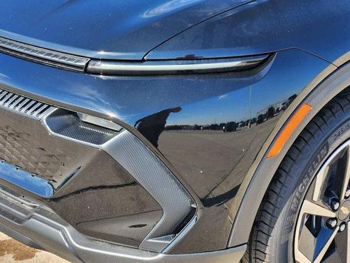 2026 Chevrolet Equinox EV LT 1