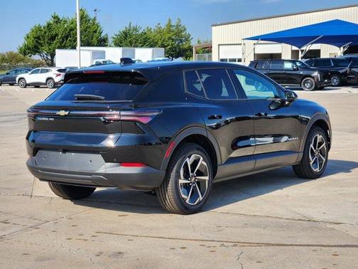 2026 Chevrolet Equinox EV LT 1