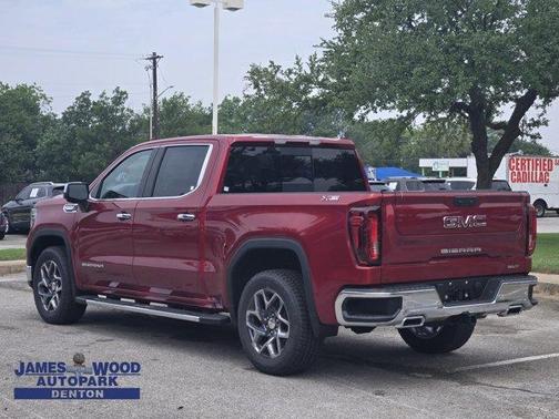 2025 GMC Sierra 1500 SLT
