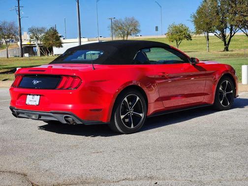 2018 Ford Mustang EcoBoost