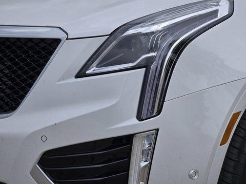 2025 Cadillac XT5 Sport