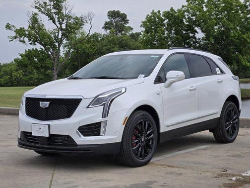2025 Cadillac XT5 Sport