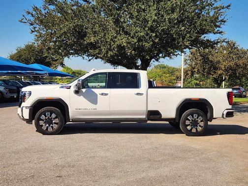 2024 GMC Sierra 2500 Denali