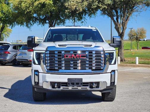 2024 GMC Sierra 2500 Denali