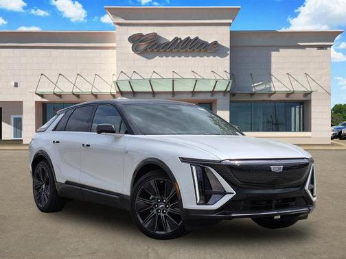 2025 Cadillac LYRIQ Sport