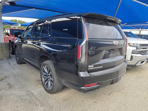 2022 Cadillac Escalade Sport Platinum