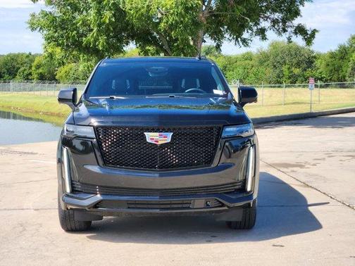 2022 Cadillac Escalade Sport Platinum