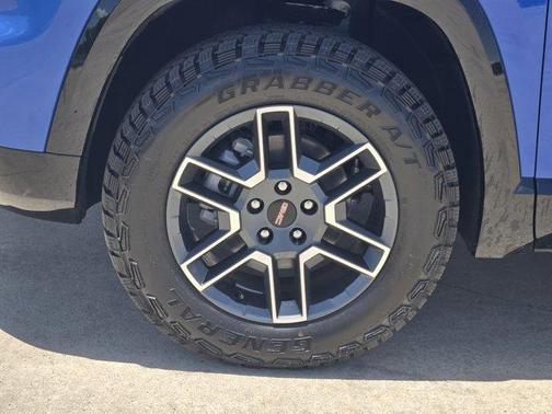 2026 GMC Terrain AWD AT4