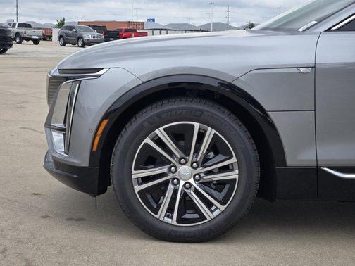 2025 Cadillac LYRIQ Luxury