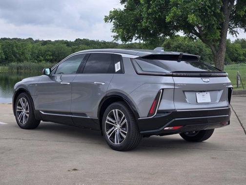 2025 Cadillac LYRIQ Luxury