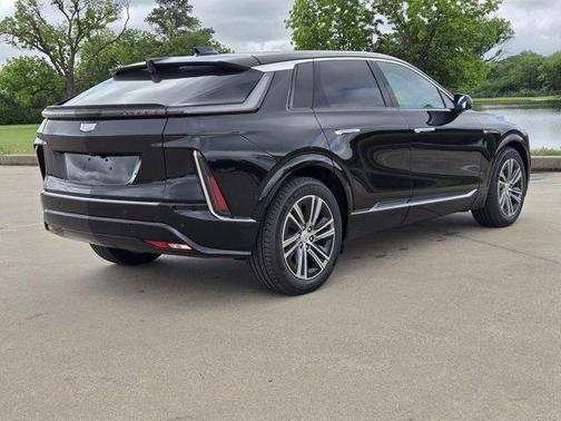 2025 Cadillac LYRIQ Luxury