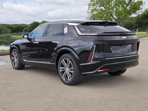 2025 Cadillac LYRIQ Luxury