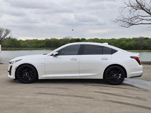 2022 Cadillac CT5 Premium Luxury RWD