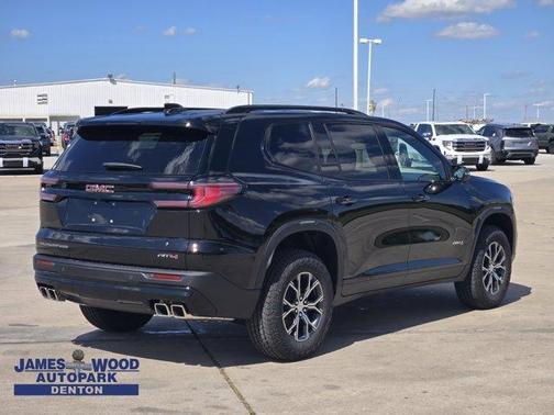 2025 GMC Acadia AT4