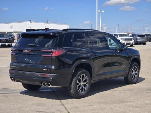 2025 GMC Acadia AT4