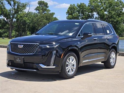 2025 Cadillac XT6 Luxury FWD
