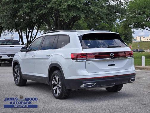 2025 Volkswagen Atlas 2.0T SE