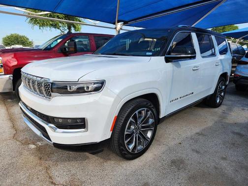 2023 Jeep Grand Wagoneer Series III