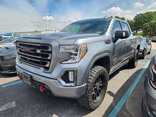 2021 GMC Sierra 1500 AT4
