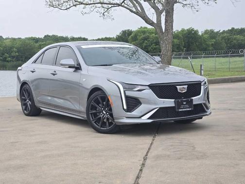 2023 Cadillac CT4 Sport