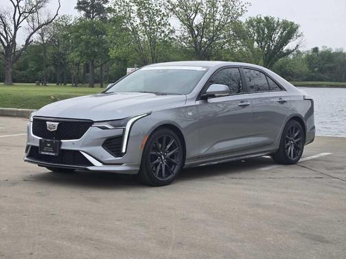 2023 Cadillac CT4 Sport