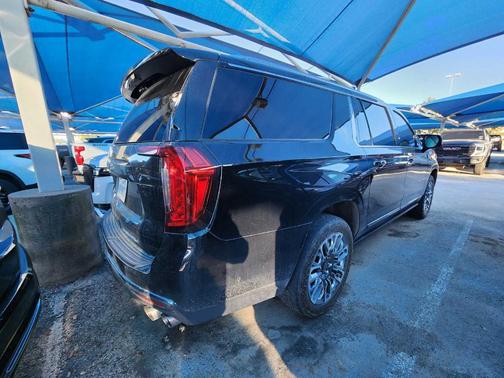 2024 GMC Yukon XL Denali Ultimate